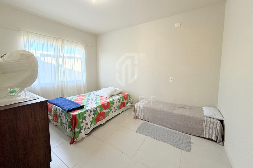 JD1661 - Casa com 3 dormitórios e espaço de festas no Itacolomi