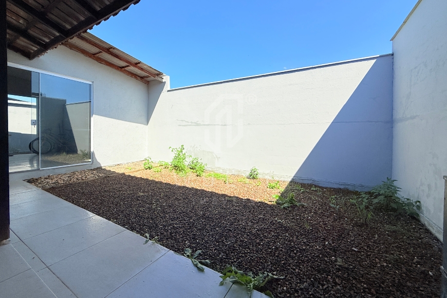 JD1661 - Casa com 3 dormitórios e espaço de festas no Itacolomi