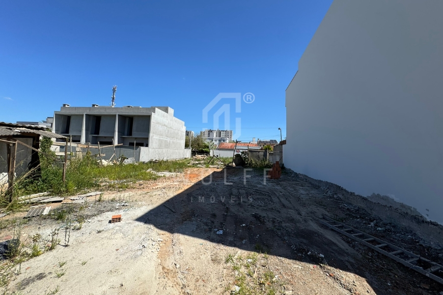JD1663 - Terreno com 300m² no Itacolomi