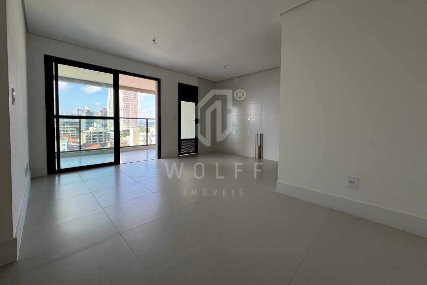 JD1666 - Apartamento a 120 metros da praia na região central 