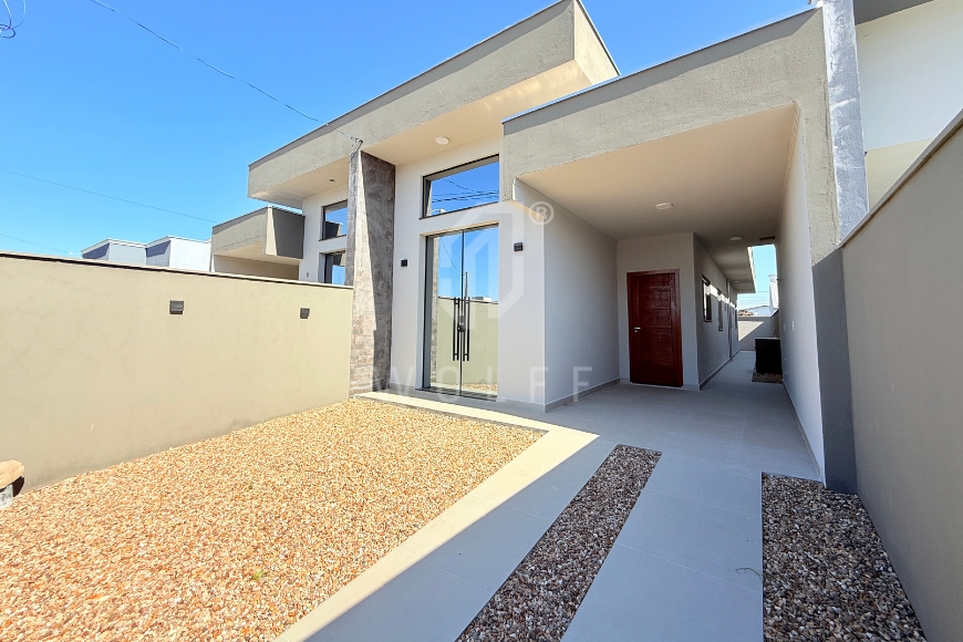 JD1667 - Casa com 3 dormitórios e corredor lateral em Itajuba