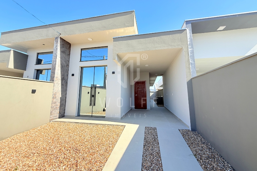 JD1667 - Casa com 3 dormitórios e corredor lateral em Itajuba