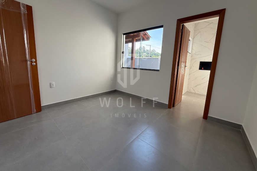 JD1668 - Casa com ótimo espaço de terreno em Itajuba 