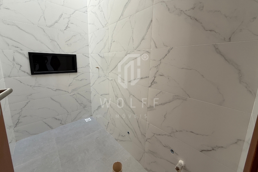 JD1668 - Casa com ótimo espaço de terreno em Itajuba 