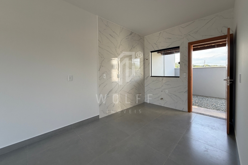 JD1668 - Casa com ótimo espaço de terreno em Itajuba 