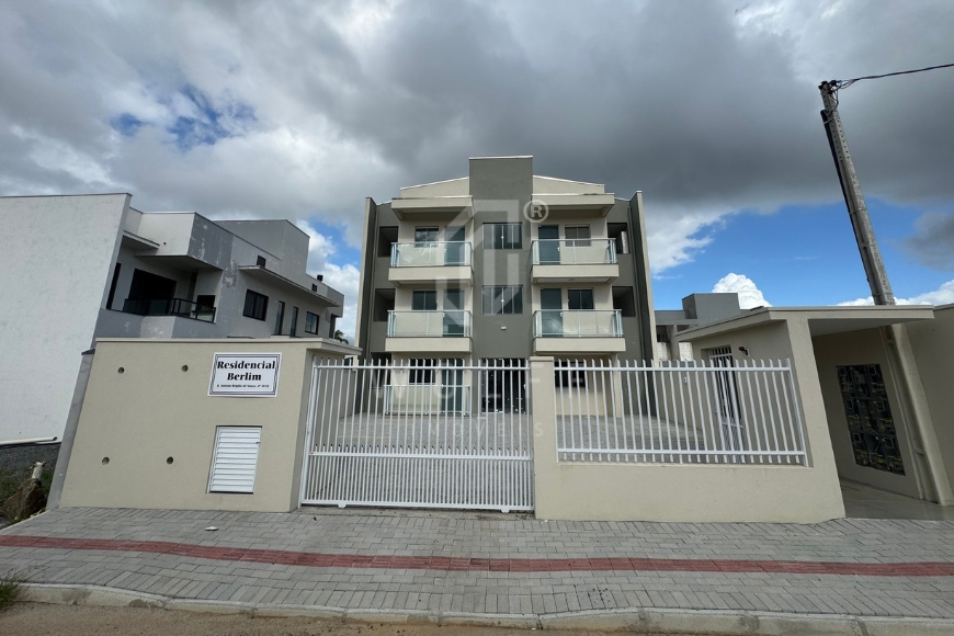 JD1674 - Apartamento próximo ao Parque Beto Carrero