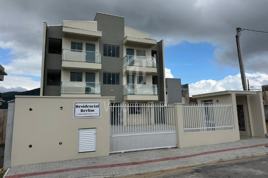 JD1674 - Apartamento próximo ao Parque Beto Carrero