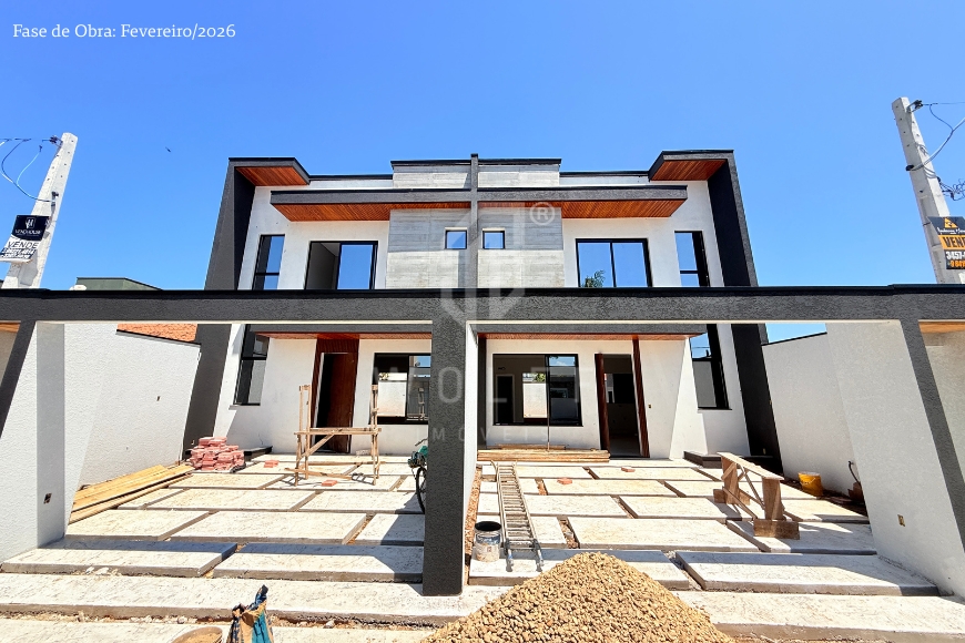 JD1678 - Sobrado com piscina e área de festas em Itajuba