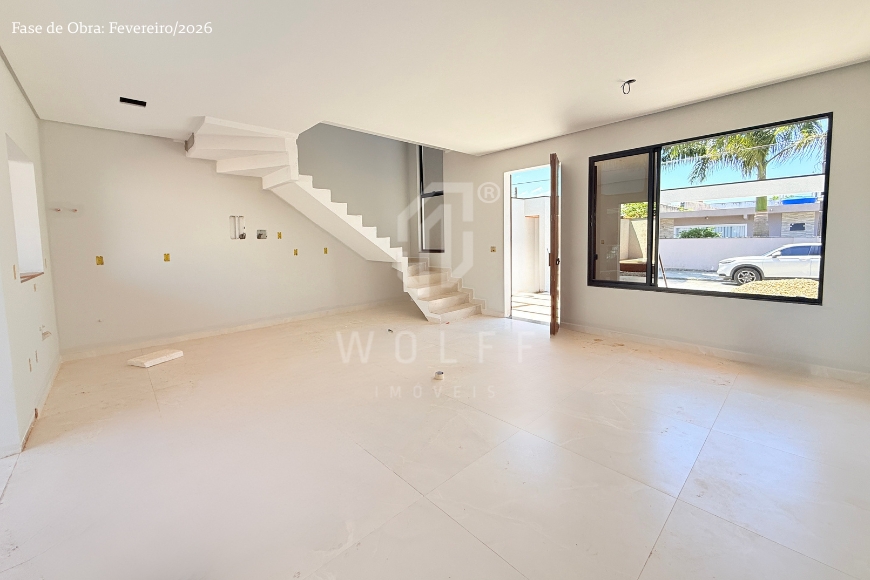 JD1678 - Sobrado com piscina e área de festas em Itajuba