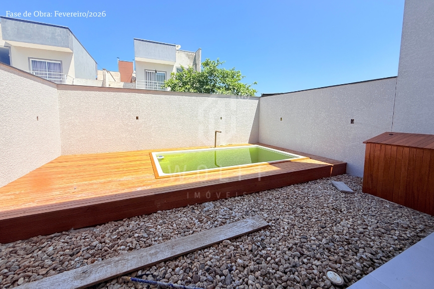 JD1678 - Sobrado com piscina e área de festas em Itajuba