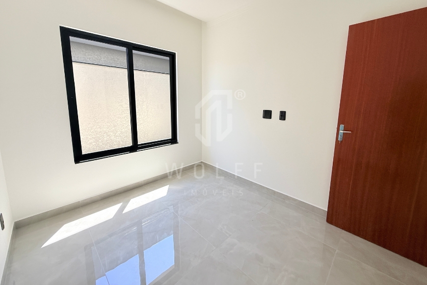 JD1684 - Casa Belíssima com corredor lateral em Itajuba