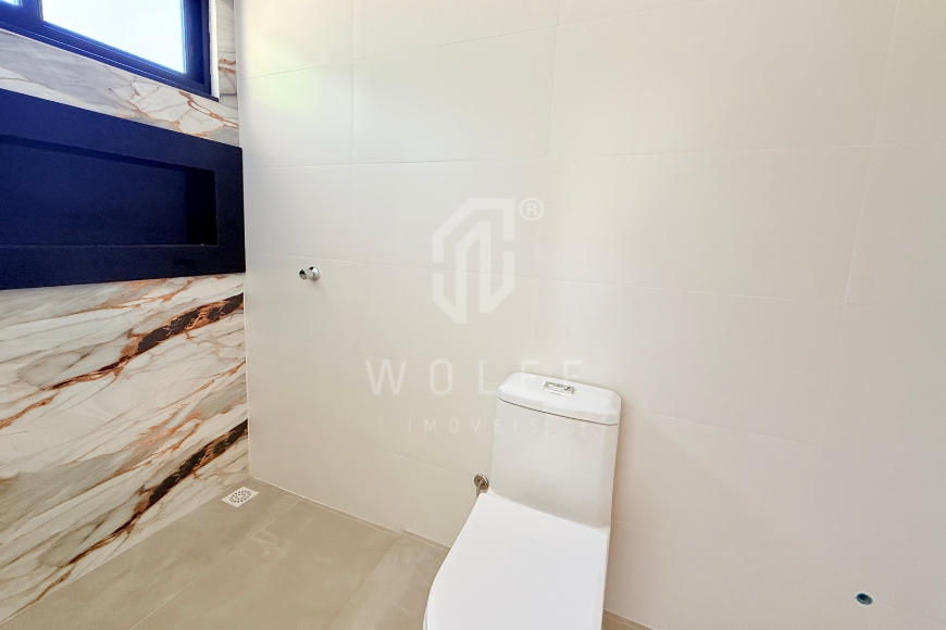 JD1684 - Casa Belíssima com corredor lateral em Itajuba