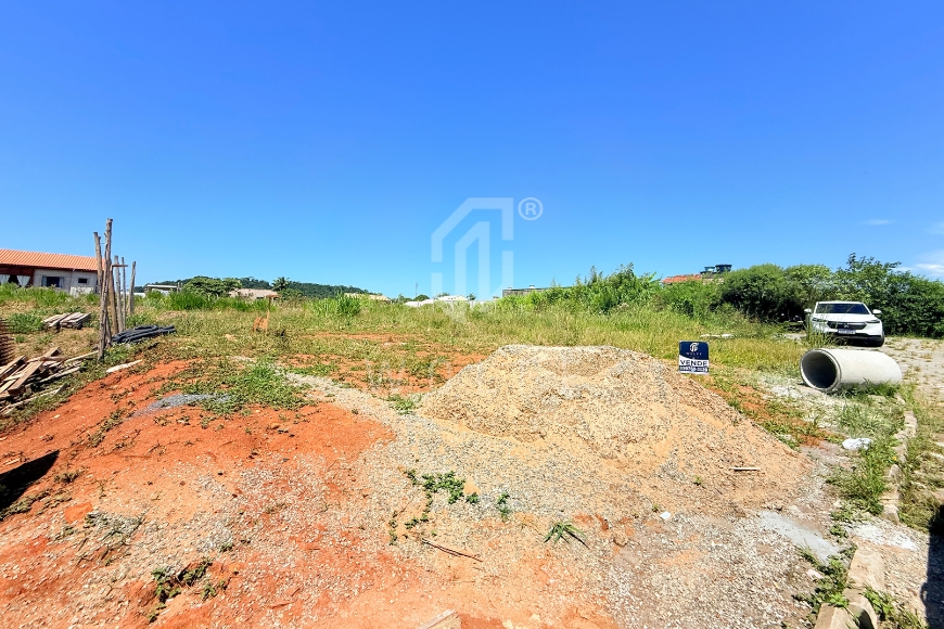 JD1685 - Terreno plano com 300m2² e pronto para construir em Itajuba