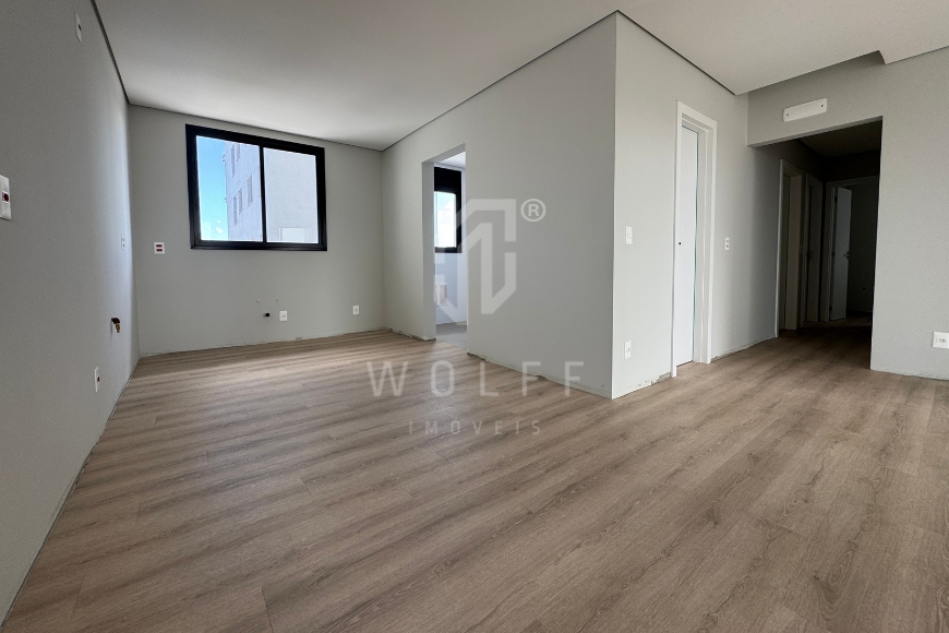 JD1686 - Apartamento com 03 dormitórios em Balneário Piçarras/SC