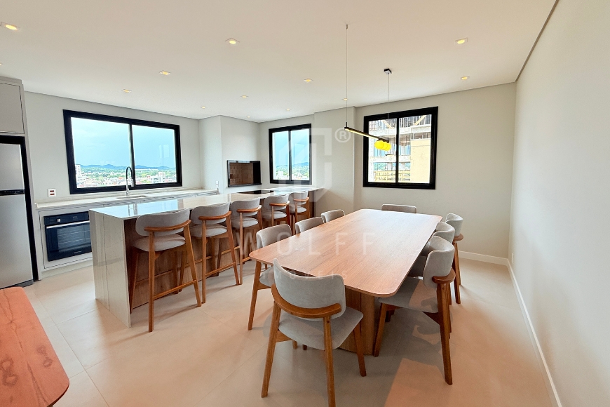 JD1686 - Apartamento com 03 dormitórios em Balneário Piçarras/SC