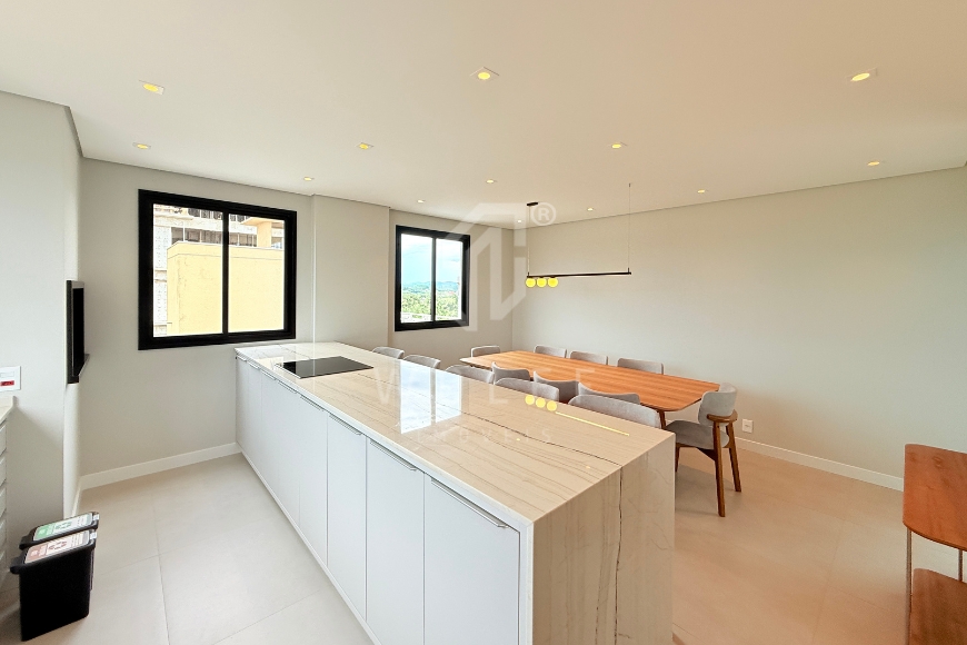 JD1686 - Apartamento com 03 dormitórios em Balneário Piçarras/SC