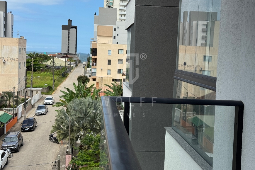 JD1686 - Apartamento com 03 dormitórios em Balneário Piçarras/SC