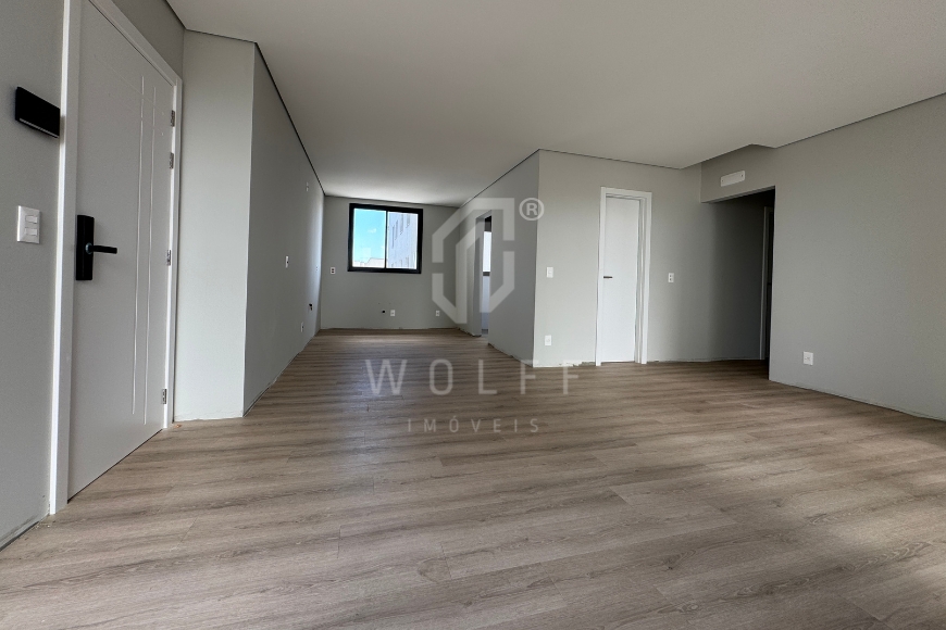 JD1686 - Apartamento com 03 dormitórios em Balneário Piçarras/SC