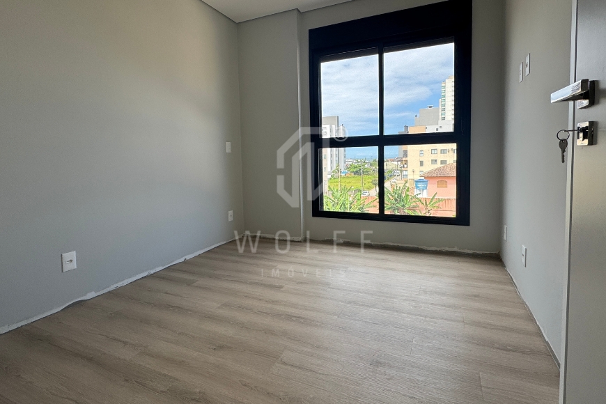 JD1687 - Apartamento com ótima localização em Balneário Piçarras/SC