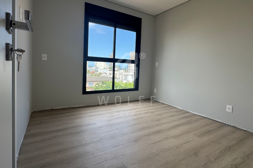 JD1687 - Apartamento com ótima localização em Balneário Piçarras/SC