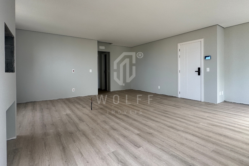 JD1687 - Apartamento com ótima localização em Balneário Piçarras/SC