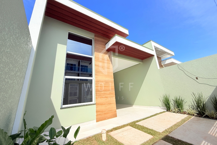 JD1688 - Casa com área de festas em Itajuba