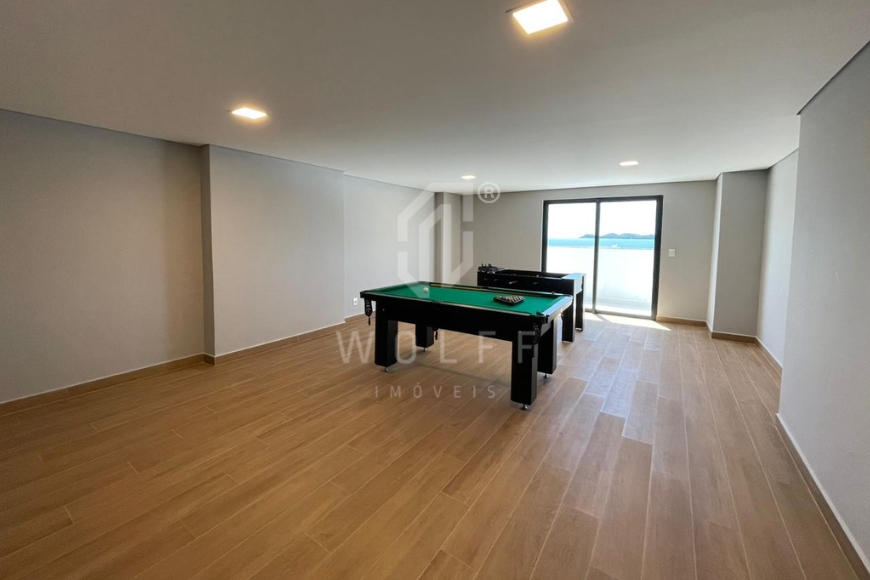 JD1695 - Apartamento com 3 suítes a 350 metros da praia