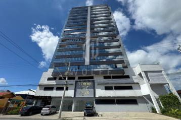 JD1695 - Apartamento com 3 suítes a 350 metros da praia