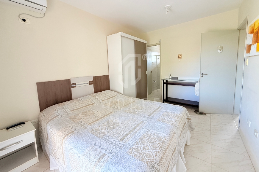 JD1703 - Sobrado mobiliado a 200 metros da praia