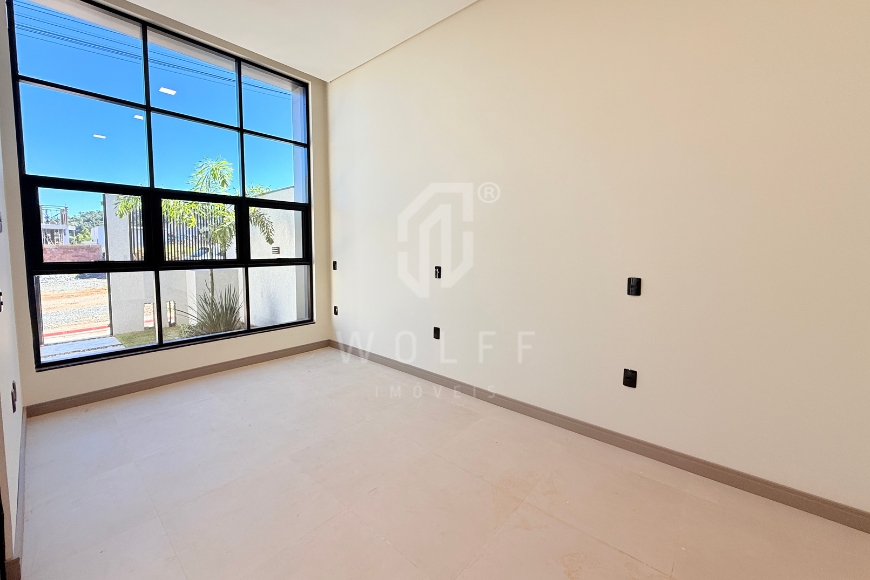 JD1717 - Casa com Espaço Gourmet nos fundos