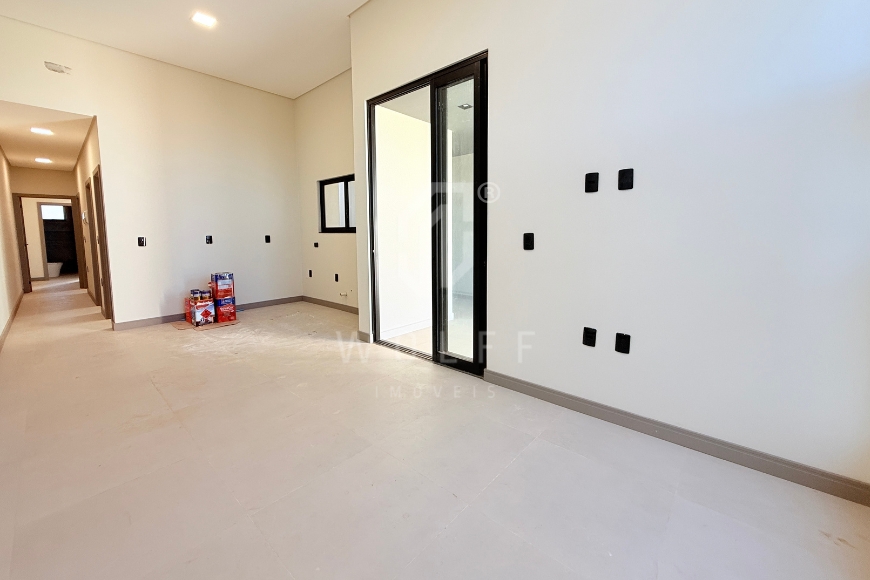JD1717 - Casa com Espaço Gourmet nos fundos
