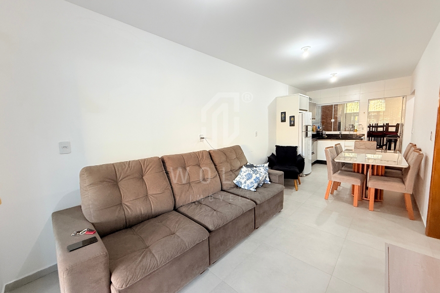 JD1719 - Casa Mobiliada com 03 dormitórios em Itajuba
