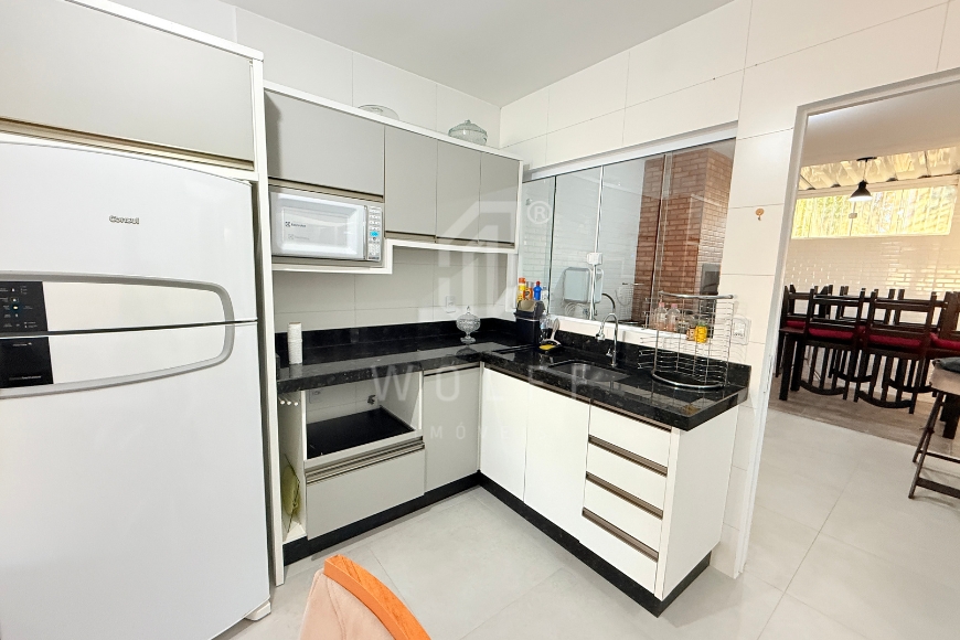 JD1719 - Casa Mobiliada com 03 dormitórios em Itajuba