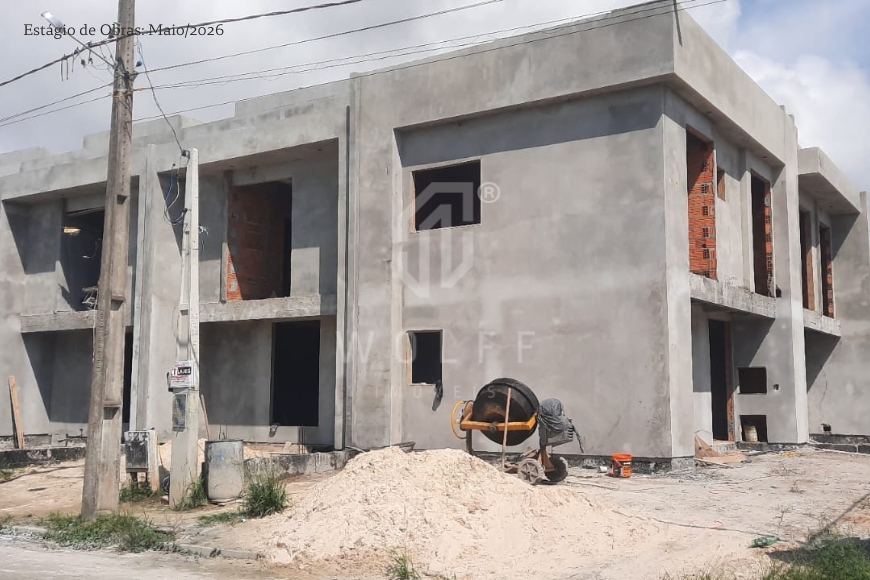JD1722 - Sobrado com 01 suíte + 02 dormitórios