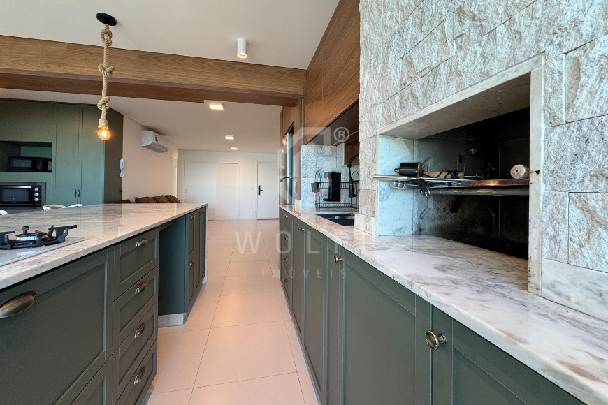 JD1724 - Apartamento Frente Mar em Balneário Piçarras/SC