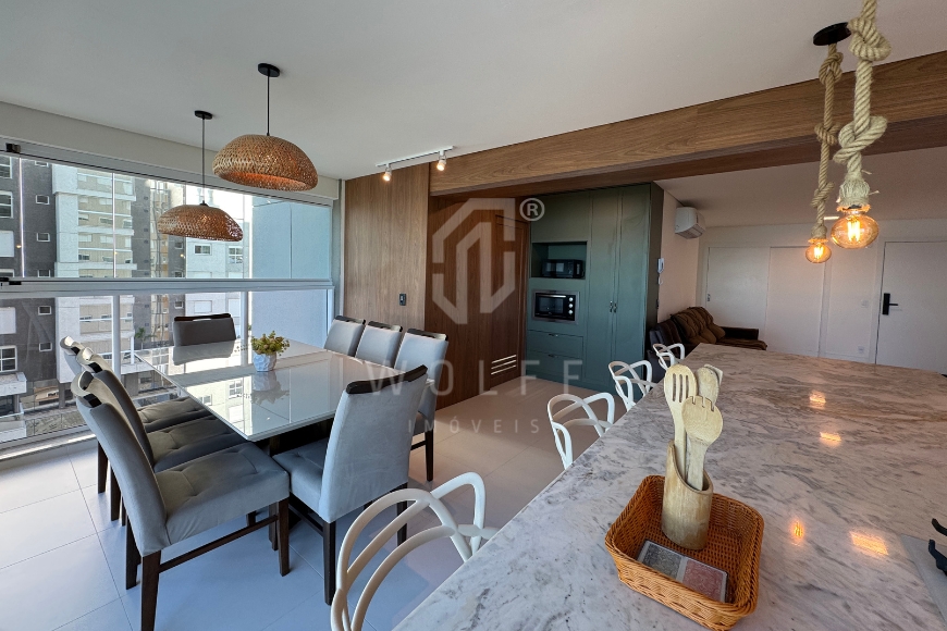 JD1724 - Apartamento Frente Mar em Balneário Piçarras/SC