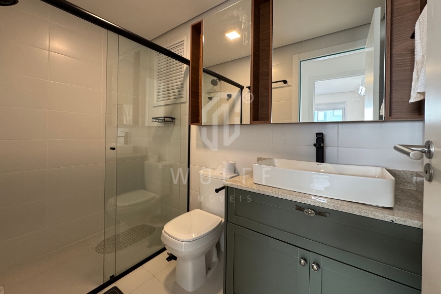 JD1724 - Apartamento Frente Mar em Balneário Piçarras/SC