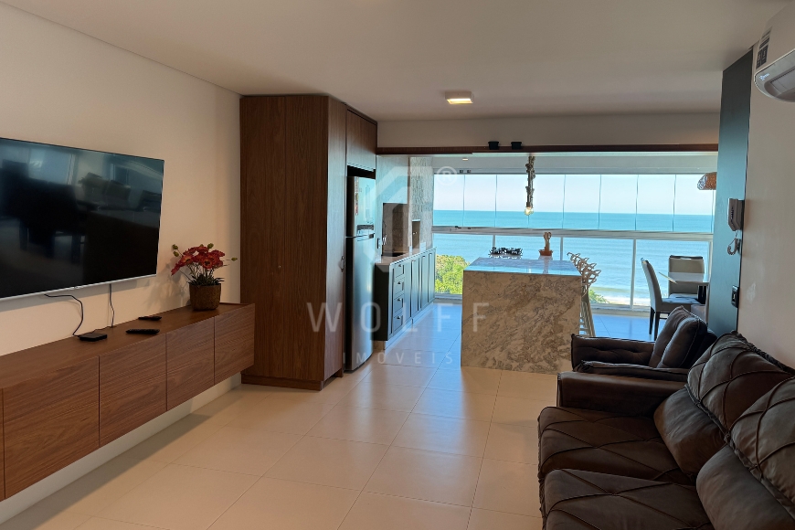 JD1724 - Apartamento Frente Mar em Balneário Piçarras/SC