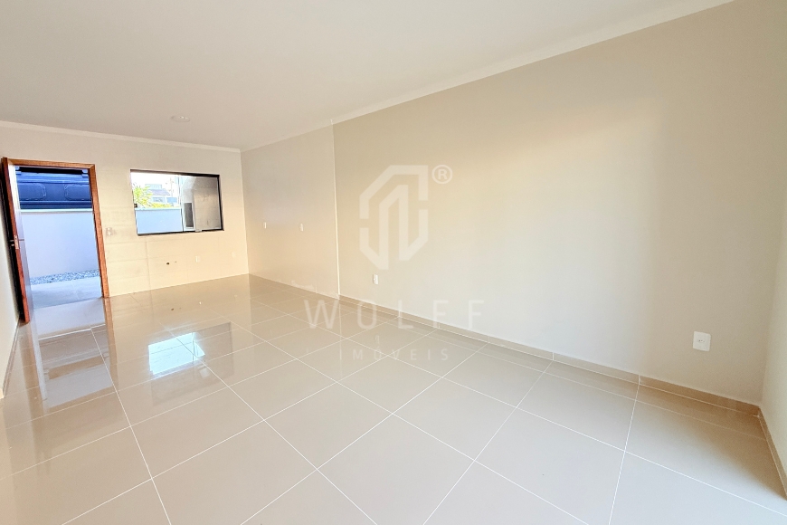 JD1727 - Casa Geminada com Espaço de Festas