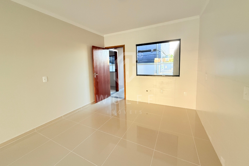 JD1727 - Casa Geminada com Espaço de Festas