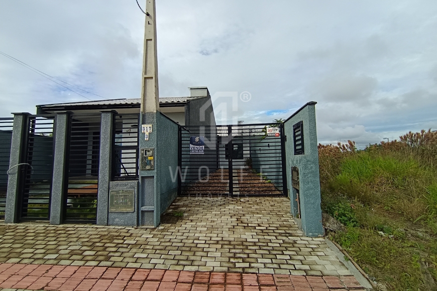 JD1730 - Casa com 1 dormitório + 1 suíte em Itajuba