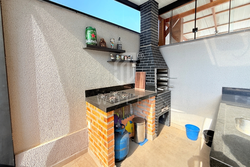 JD1731 - Casa com Piscina em ótima localização de Itajuba