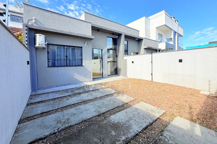 JD1731 - Casa com Piscina em ótima localização de Itajuba