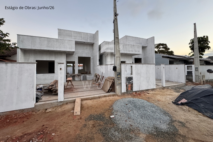 JD1734 - Casa com Ótimo Padrão de Acabamento