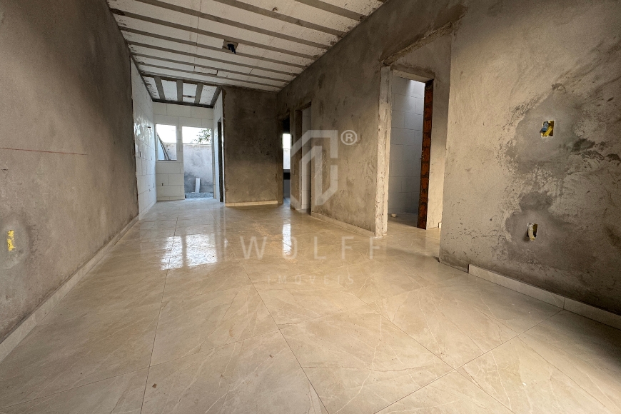 JD1739 - Casa com espaço de terreno livre na Quinta dos Açorianos