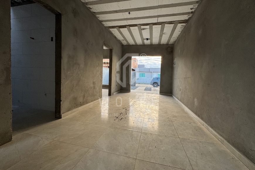JD1739 - Casa com espaço de terreno livre na Quinta dos Açorianos