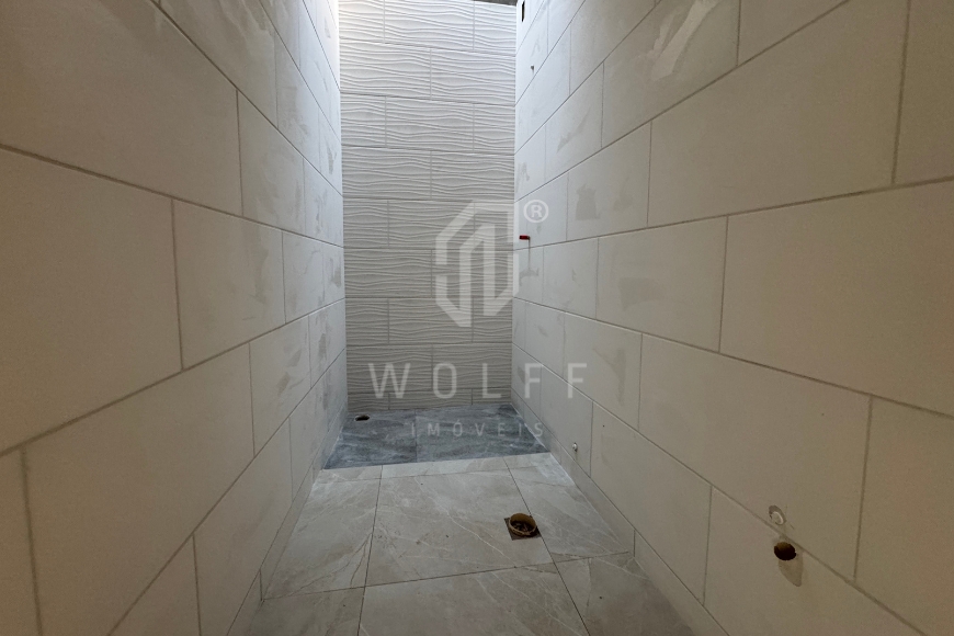 JD1739 - Casa com espaço de terreno livre na Quinta dos Açorianos