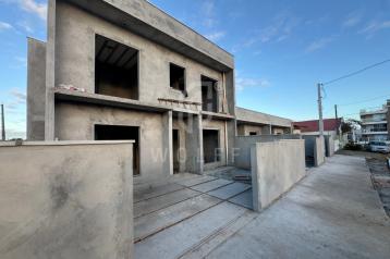 JD1740 - Sobrado com espaço de terreno livre na Quinta dos Açorianos