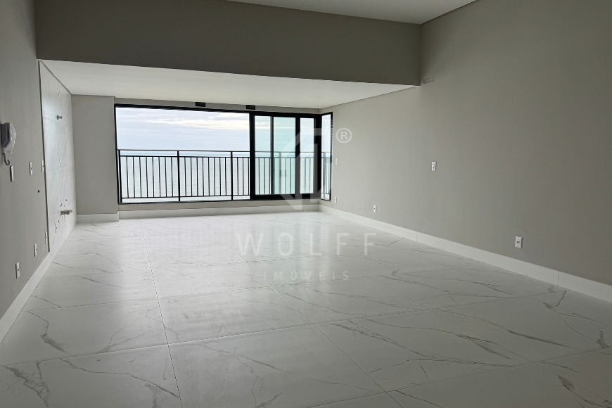 JD1747 - Cobertura Duplex na Quadra Mar