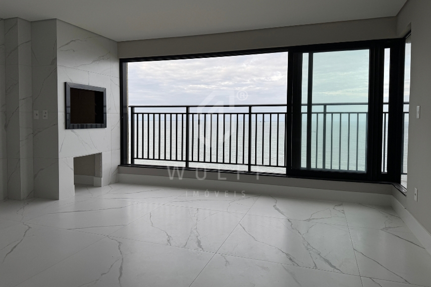JD1748 - Apartamento com 03 Suítes na Quadra Mar